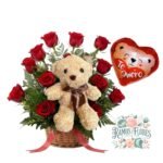Arreglo 12 Rosas Rojas + Peluche + Globo