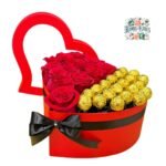 Box Corazón 15 Rosas + Bombones