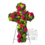 Cruz De Rosas + Claveles + Hermosas Flores Verdes Importadas + Statice + Atril