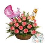 Arreglo Canasta 20 Rosas + Bombones Ferrero + Globo