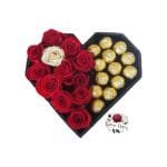 Box Corazón 12 Rosas + Bombones