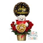 Arreglo 12 Rosas Rojas + Peluche + Bombones Ferrero + Globo