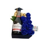 Box Cuadrado 9 Rosas Eternas De Jabón + Bombones + Espumante