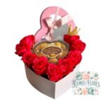 Box Corazón 9 Rosas Eternas De Jabón + Caja De Bombones + Coronita