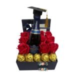 Box Cuadrado 10 Rosa Eterna de Jabón + Bombones + Espumante