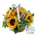 Cesta De Girasoles + Follaje Verde + Ilusión 