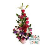 Arreglo De 6 Rosas + Lirios + Flores de Temporada